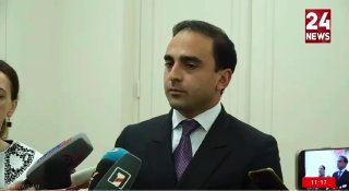 Тигран Авинян выступает с заявлением о выборах в Котайкской области