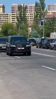 Никол Пашинян в Ботаническом саду Котайкской области
