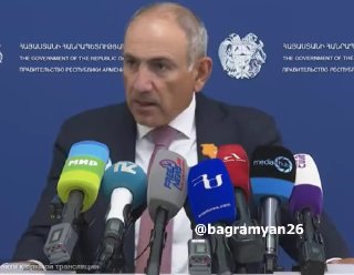 Никол Пашинян отвечает на вопросы журналистов о выборах в Котайкской области