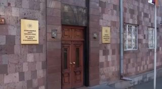 Сотрудники Антикоррупционного комитета и криминальной полиции в Котайкской области проводят оперативные мероприятия.