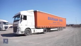 Дистанционно управляемая машина разминирования весом 20 тонн, прибывшая в Армению от ЕС