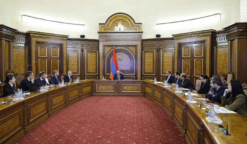Консультации у премьер-министра Никола Пашиняна по реформе кадастра недвижимости в Армении