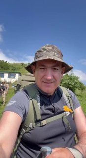 Премьер-министр Армении Никол Пашинян во время поездки по Котайкской области