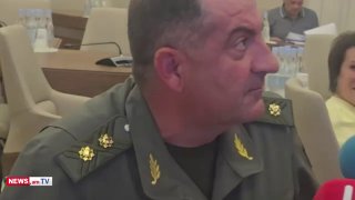 Начальник Генштаба Эдвард Асрян на брифинге о выборах в Котайкской области